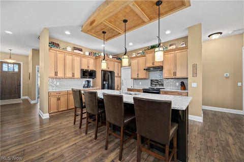 Tiny photo for 802 Shadow Creek Trail, Amherst, OH 44001 (MLS # 5255194)