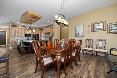 Tiny photo for 802 Shadow Creek Trail, Amherst, OH 44001 (MLS # 5255194)