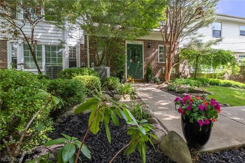 6965 Carriage Hill Drive, Brecksville, OH 44141 - #: 5044528