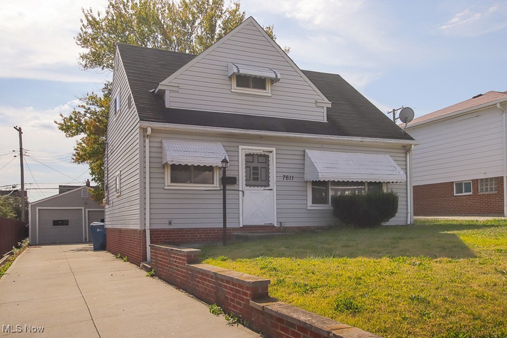 7611 Liberty Avenue, Parma, Ohio image 2