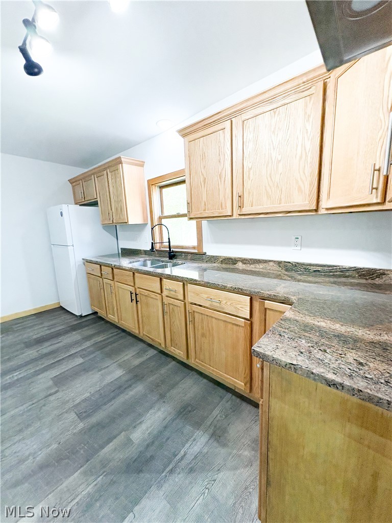 81 S Pleasant Street