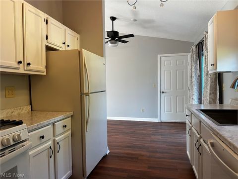 Tiny photo for 6831 Farmingdale Lane, Mentor, OH 44060 (MLS # 5216829)