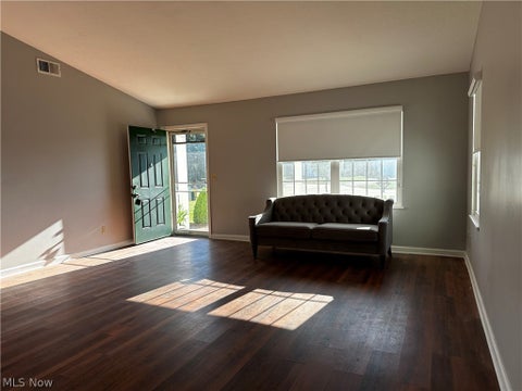 Tiny photo for 6831 Farmingdale Lane, Mentor, OH 44060 (MLS # 5216829)