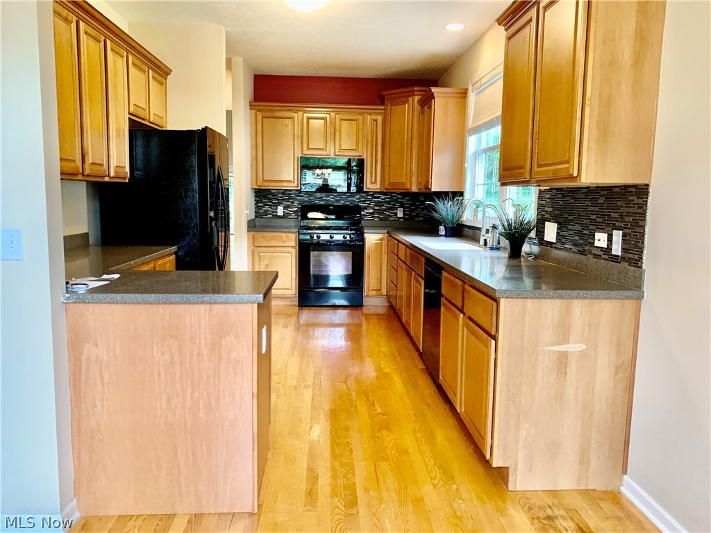 Laurel Woods - Residential Lease