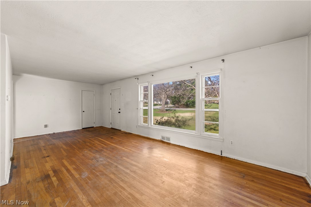 Miles-Hlnds Allotment - Residential