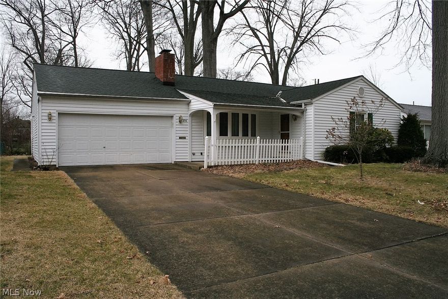 Well maintained 3 bedroom ranch. Living room with fireplace. Nice bow windows and hardwood floors. All newer windows. Blown in insulation in walls. All bedrooms have hardwood floors. 1st floor laundry. Sunroom with all newer windows. Large eat-in kitchen with ceramic tile floor. Formal dining room with hardwood floor. Newer furnace with A/C. 2 car garage.