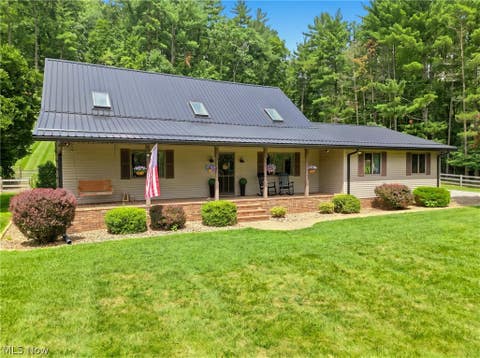 Homes For Sale - 3127 N Linden Avenue<br/> Zanesville, OH 43701
