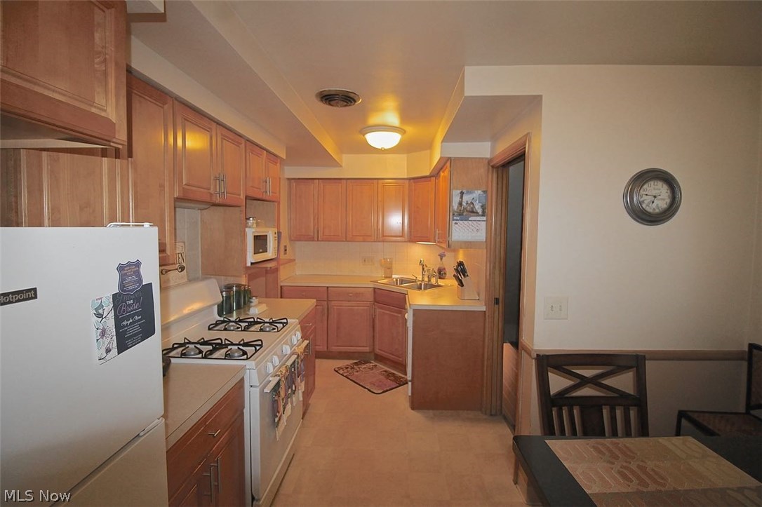 Forest Hill 20-A - Residential