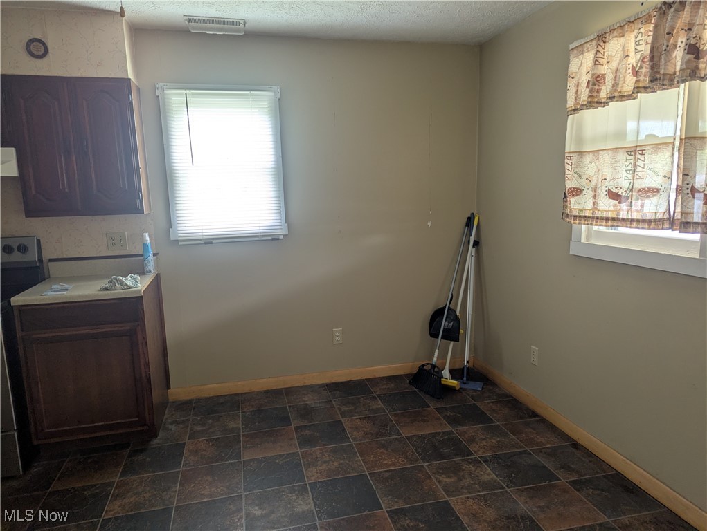 10648 State Route 37, New Lexington, Ohio image 6
