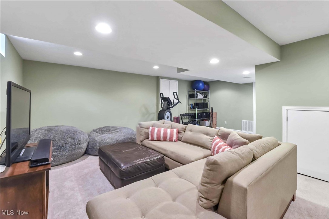 236 Seaward Way, Avon Lake, Ohio image 33