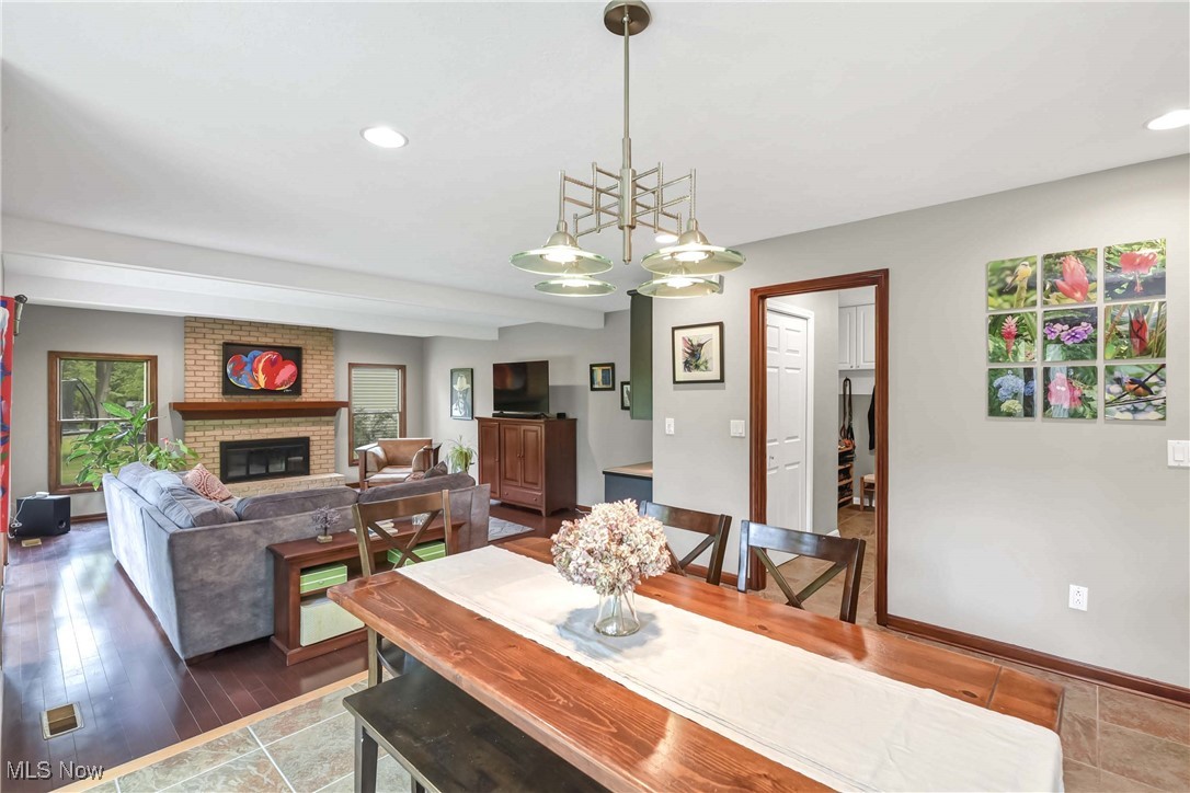 236 Seaward Way, Avon Lake, Ohio image 16