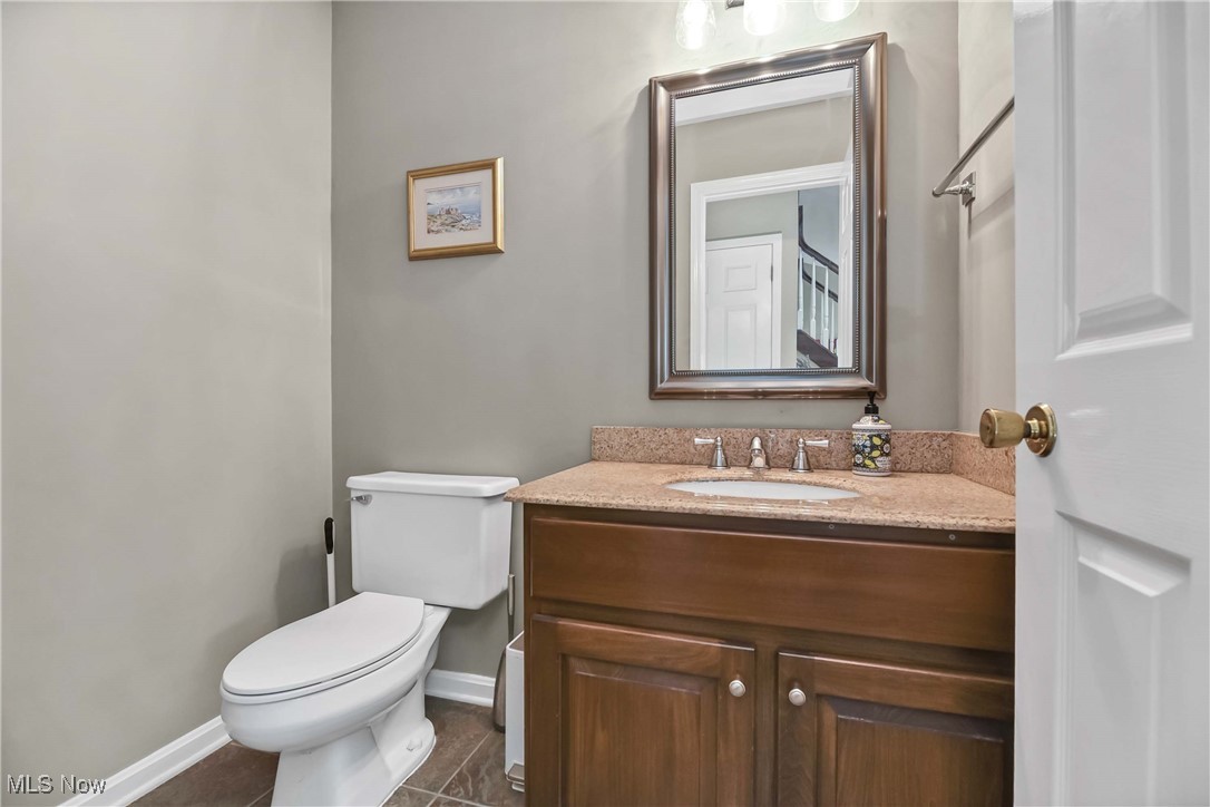 236 Seaward Way, Avon Lake, Ohio image 18