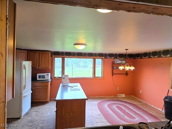 16270 Mayfield Road, Huntsburg, Ohio image 7