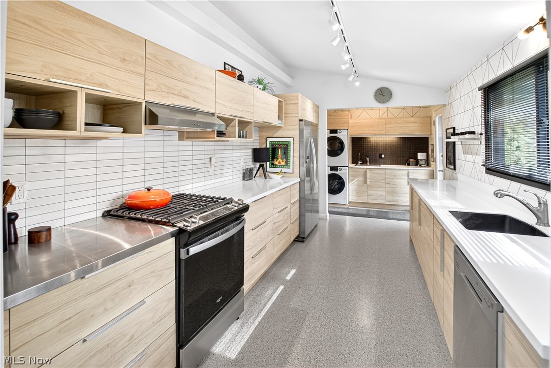 Dover Bay - Residential