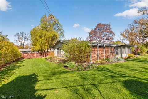 Tiny photo for 463 Queenswood Drive, Bay Village, OH 44140 (MLS # 5202965)