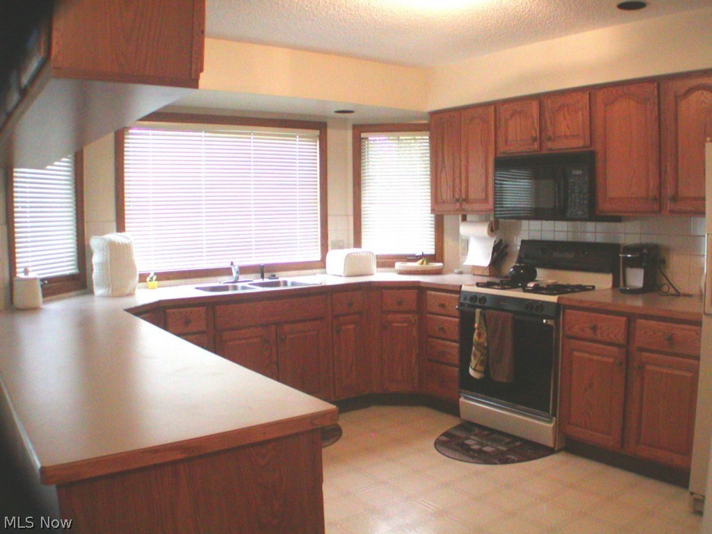 Sturbridge Village #3 - Residential