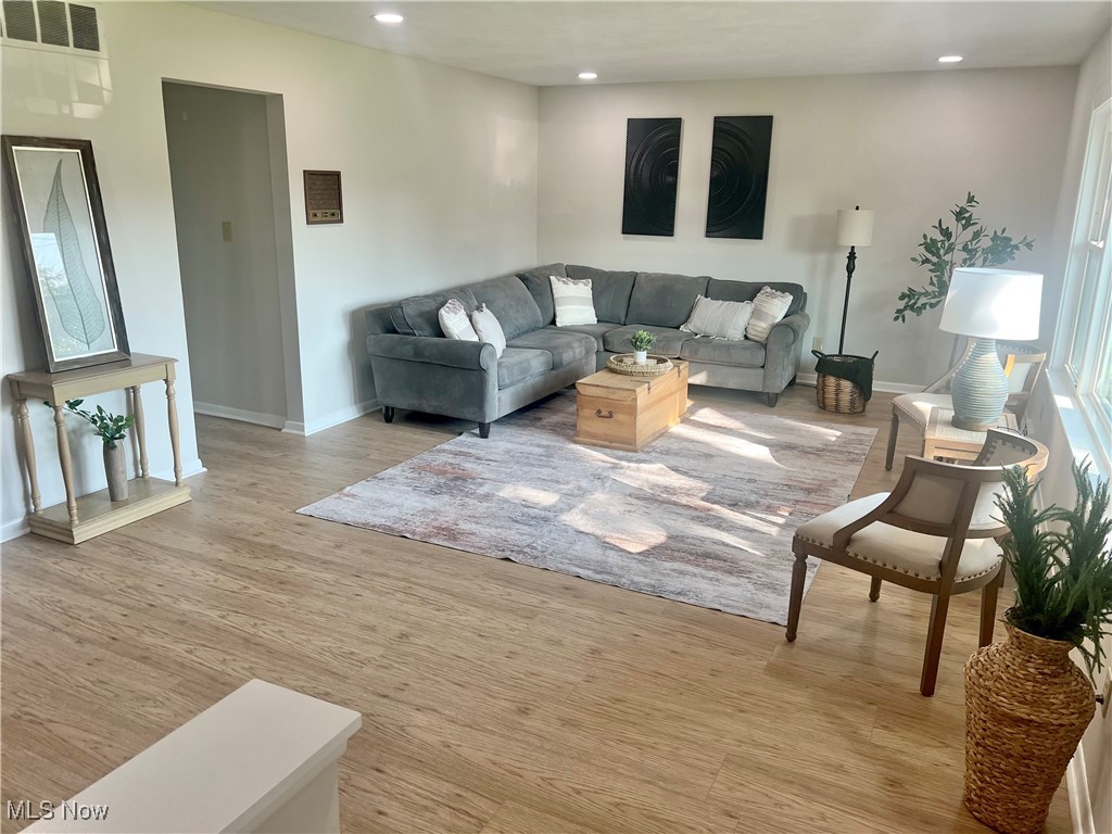 Gates Mills Blvd Estates - Residential