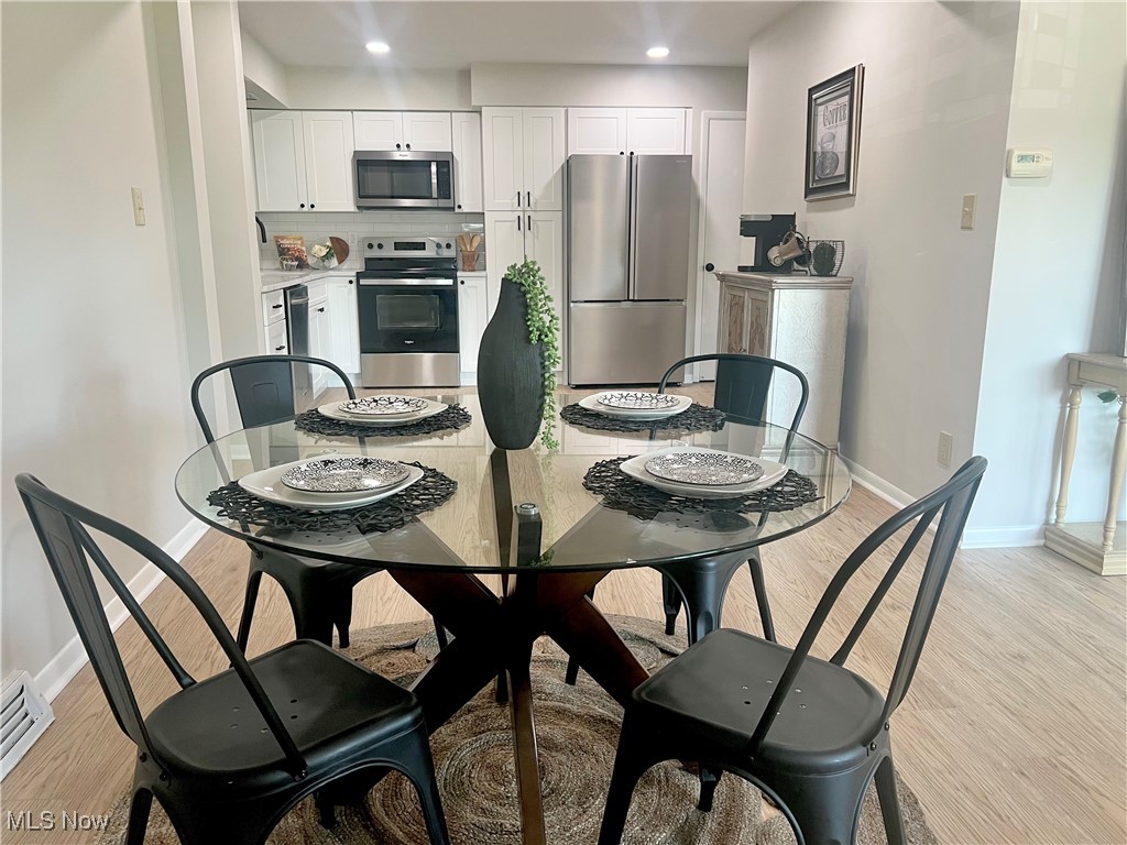 Gates Mills Blvd Estates - Residential