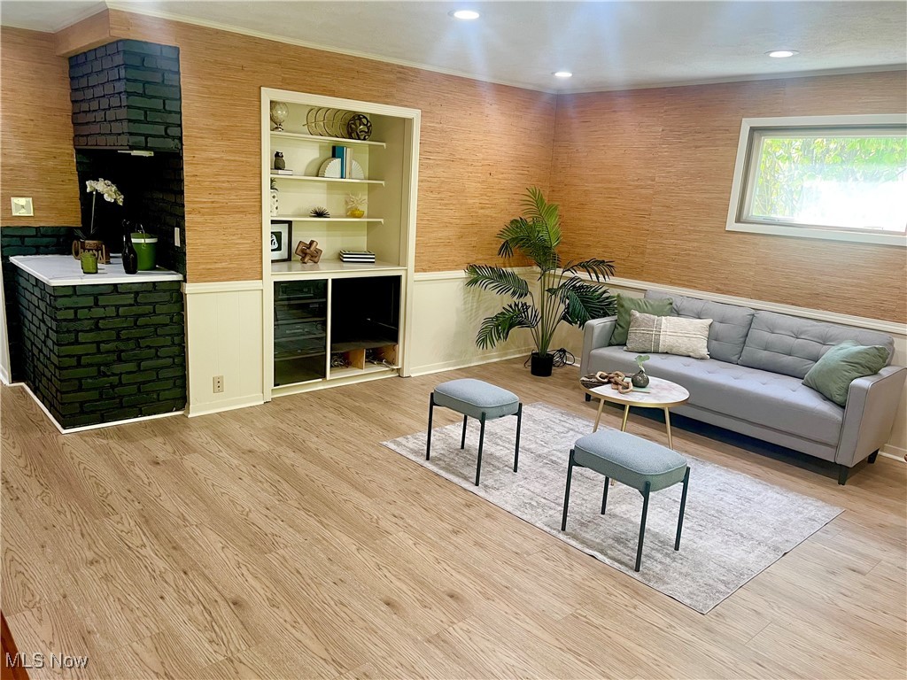 Gates Mills Blvd Estates - Residential