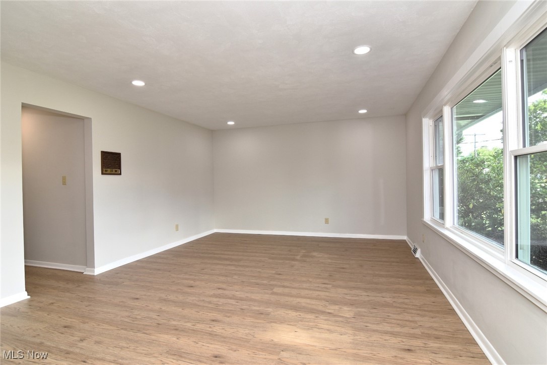 Gates Mills Blvd Estates - Residential