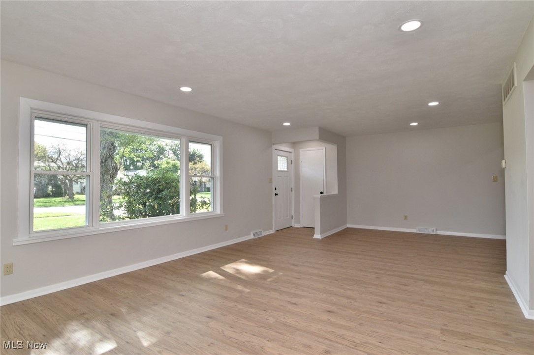 Gates Mills Blvd Estates - Residential