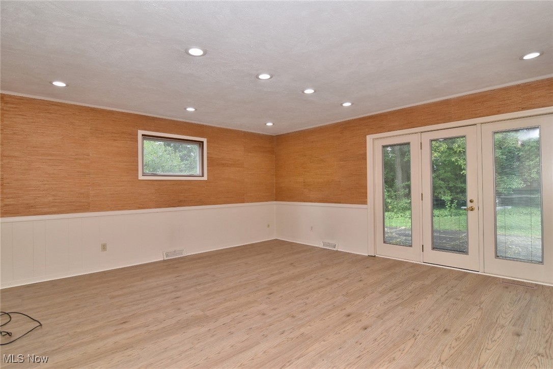 Gates Mills Blvd Estates - Residential