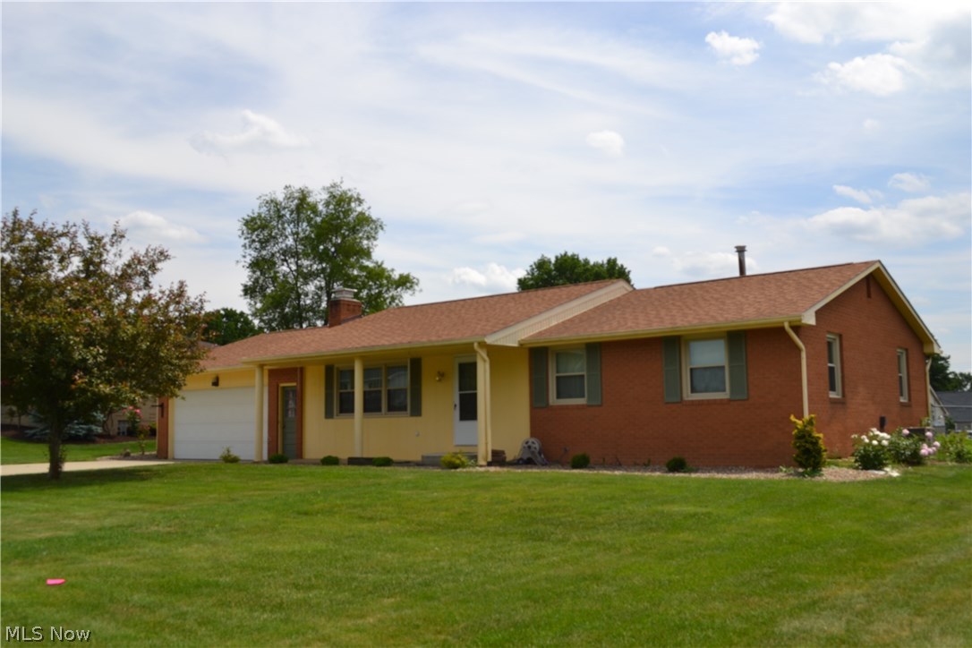 Amherst Knolls - Residential