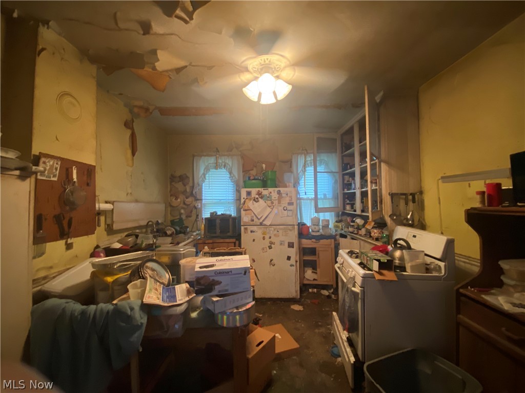2069 W 95th Street