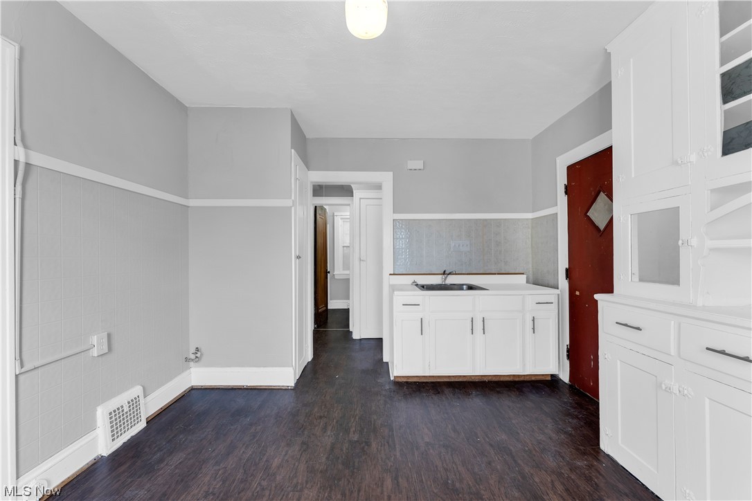 Parkhill Land And Allotment Co - Residential Lease