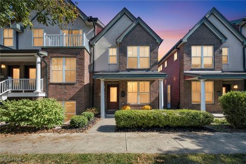 Townhouse For Sale - 2001 W 58th Street<br/> Cleveland, OH 44102