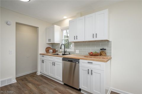 Tiny photo for 1323 29th Street NE, Canton, OH 44714 (MLS # 5203553)