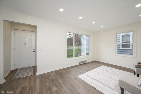 Tiny photo for 1323 29th Street NE, Canton, OH 44714 (MLS # 5203553)