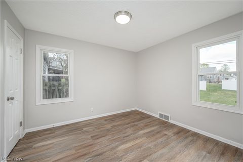 Tiny photo for 1323 29th Street NE, Canton, OH 44714 (MLS # 5203553)