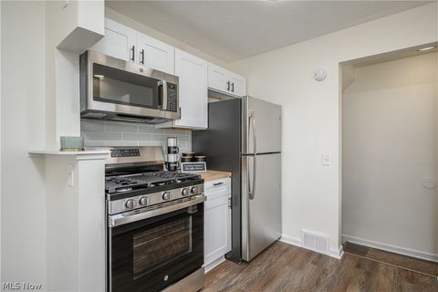 Tiny photo for 1323 29th Street NE, Canton, OH 44714 (MLS # 5203553)