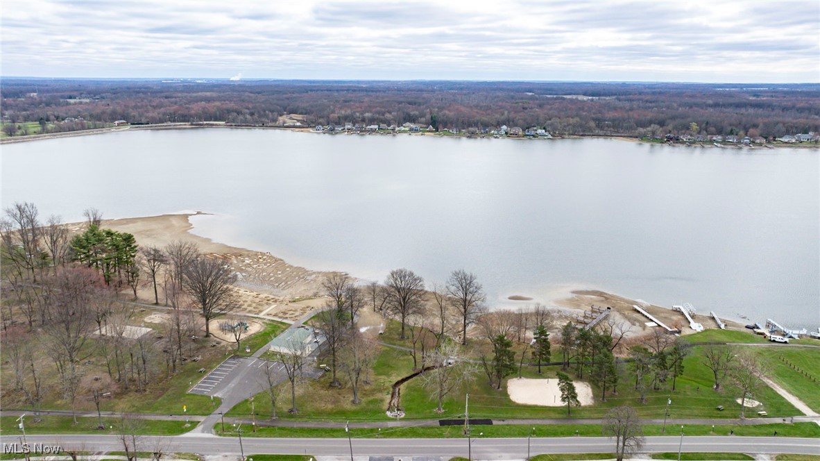 Afton Avenue, Lake Milton, Ohio image 10