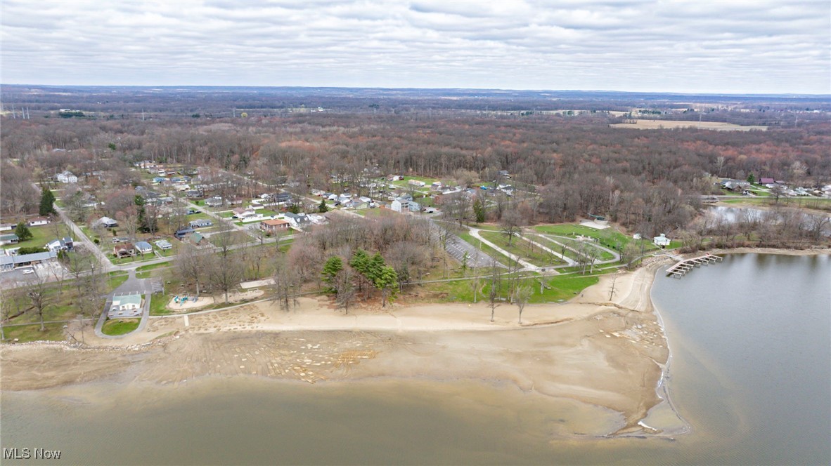 Afton Avenue, Lake Milton, Ohio image 14