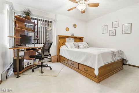 Tiny photo for 540 Meredith Lane, Cuyahoga Falls, OH 44223 (MLS # 5177218)