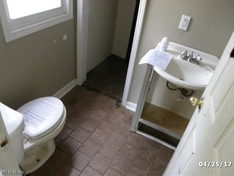 Counectieut Western Reserve 04 - Residential