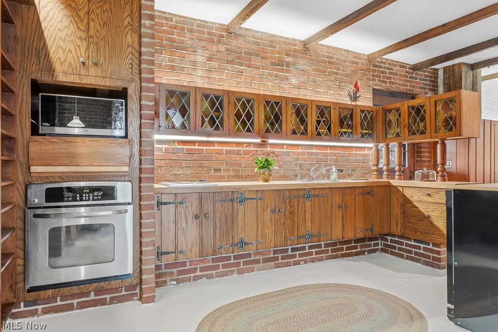 Kenilworth Manor - Residential