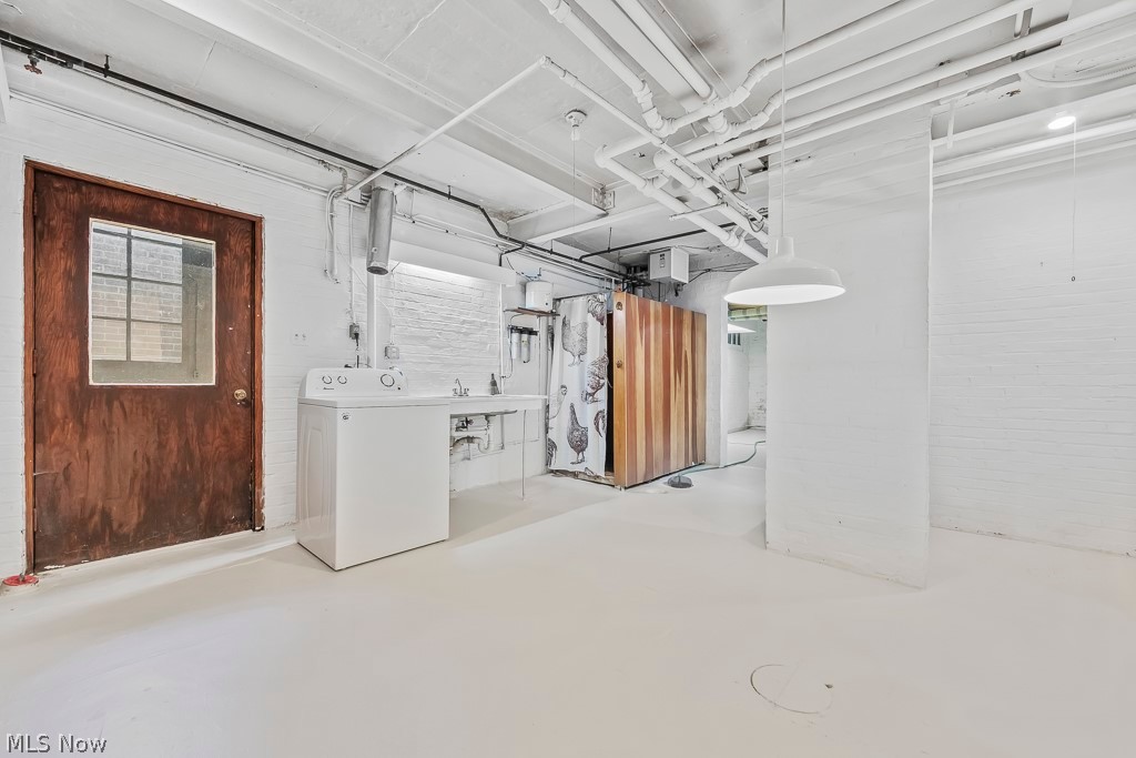 Kenilworth Manor - Residential