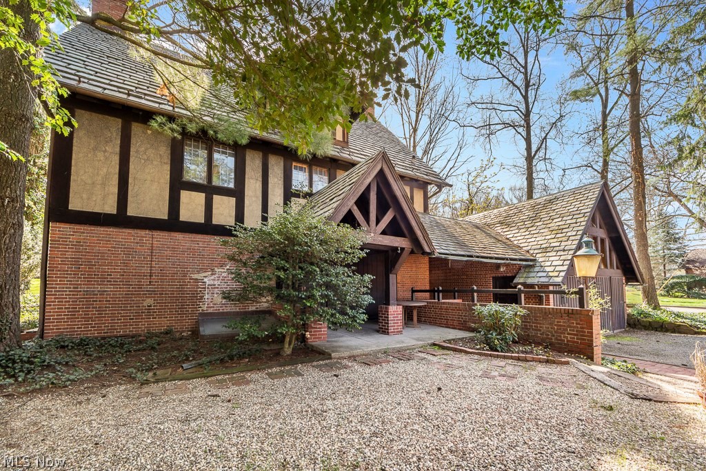 Kenilworth Manor - Residential