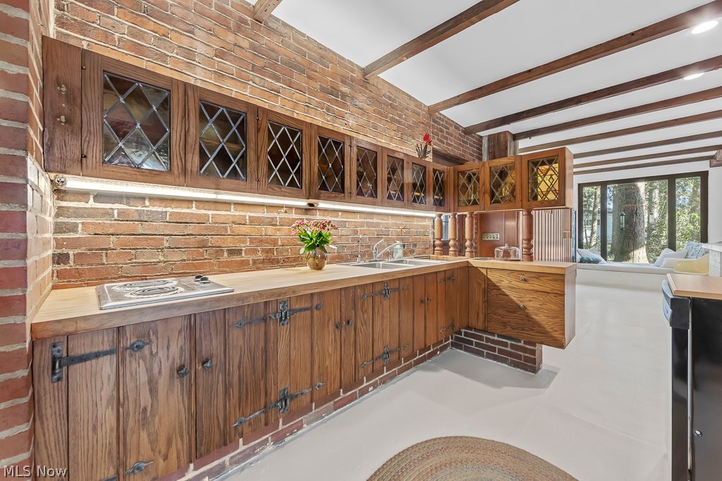 Kenilworth Manor - Residential