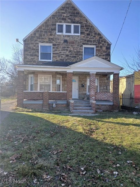 Homes For Sale - 3520 E 140th Street<br/> Cleveland, OH 44120