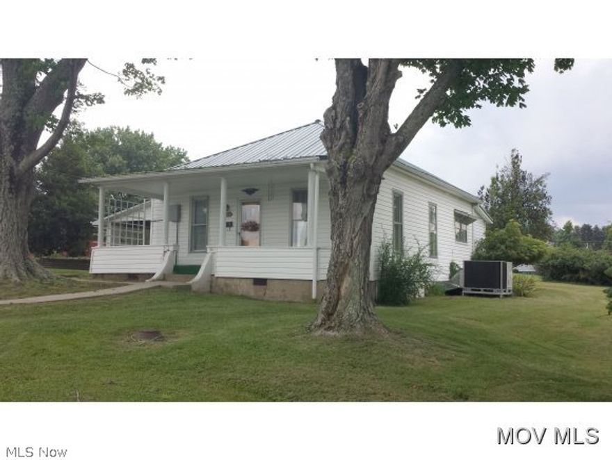 Well maintained older home close to all conveniences. Newer roof, furnace & central air in 2012. Hardwood floors under carpet (as per owner). Attached carport, fruit trees, grapevine arbor, 8x16 storage building, garden area, cistern, cellar & level lot on quiet side street. All measurements are approximate. Lockbox is on the side door of the carport. This property has foundation issue.  Elem: Harrisville Elementary School  Elem/Bus: N  JrHigh: Ritchie County Middle School  JrHigh/Bus: Y  High: Ritchie Cty. High  High/Bus: Y  Fire: VOL  Police: CTY  PossFreeGas: N  ;SQFT=Fin L1:978, Fin L2:248, Fin Above:1226, Fin Total:1226, Unfin Above:0;GAR= 1 Car Carport;PRKG= Off Street