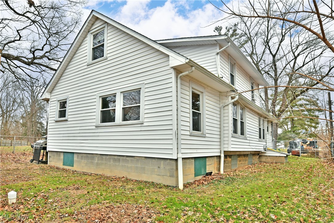 529 Potic Drive, Leavittsburg, Ohio image 8