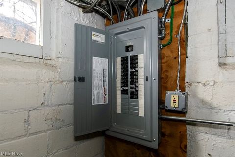 Tiny photo for 1580 Chesterland Avenue, Lakewood, OH 44107 (MLS # 5187861)