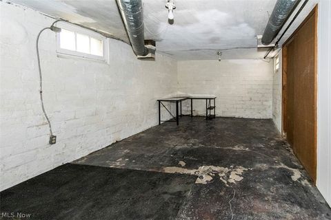 Tiny photo for 1580 Chesterland Avenue, Lakewood, OH 44107 (MLS # 5187861)