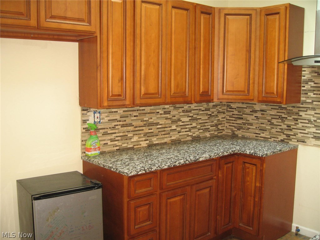 August Hands - Residential