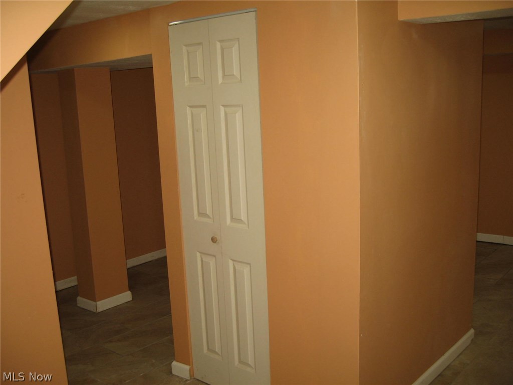 August Hands - Residential