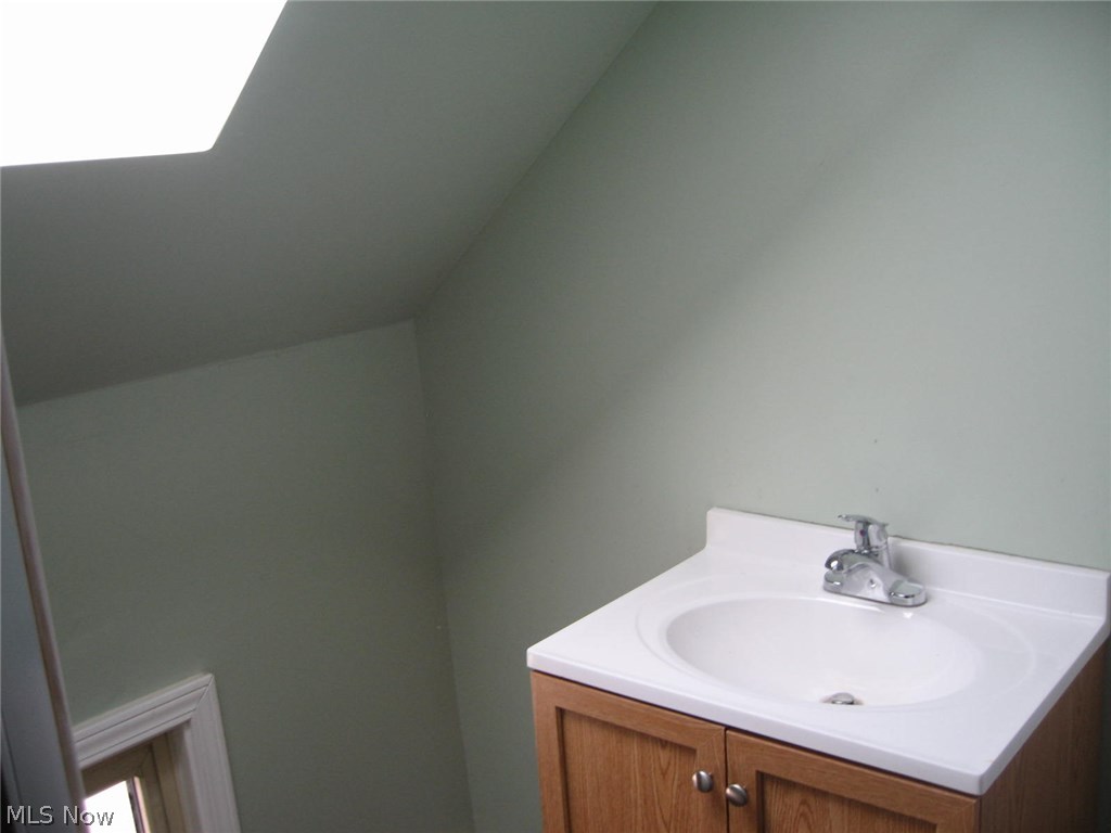 August Hands - Residential